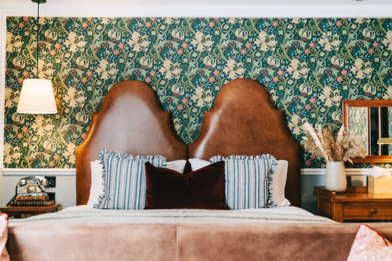 Drayton Court Hotel Victorian bedroom header
